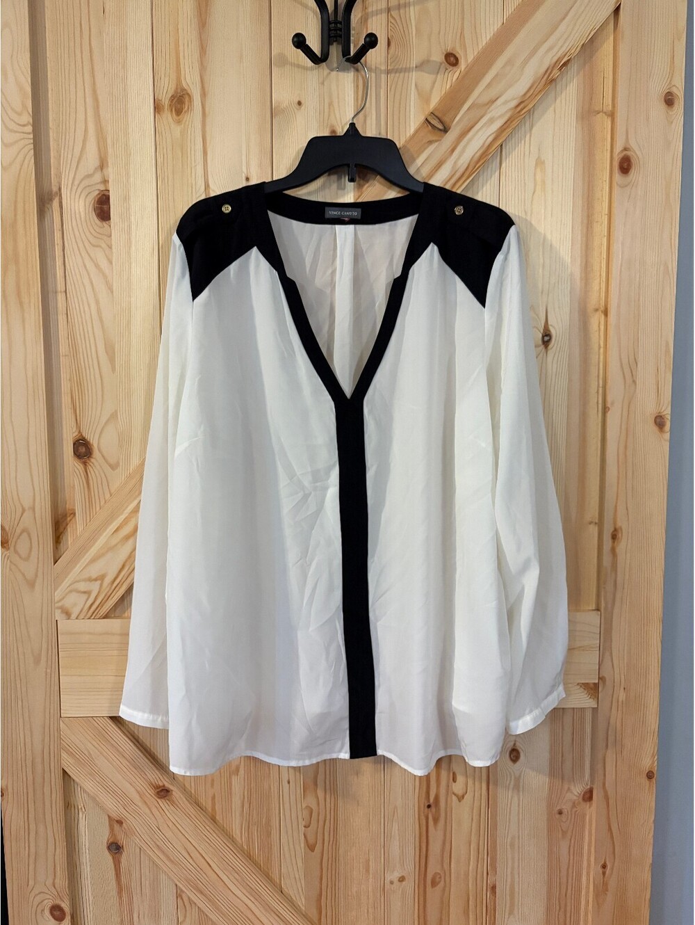 Vince Camuto Long Sleeve Black and White Blouse Size Unknown